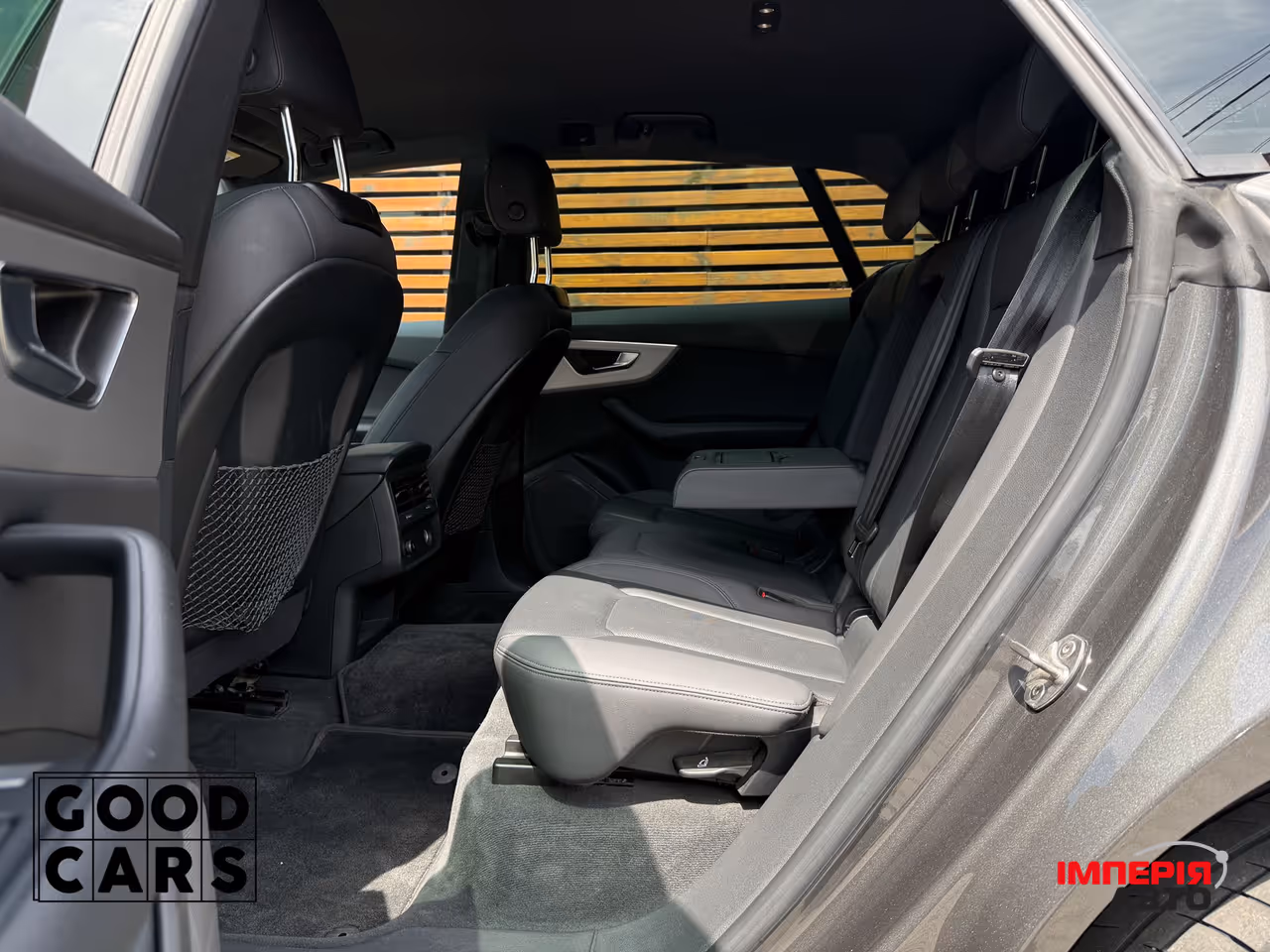 Audi Q8 - фото 30