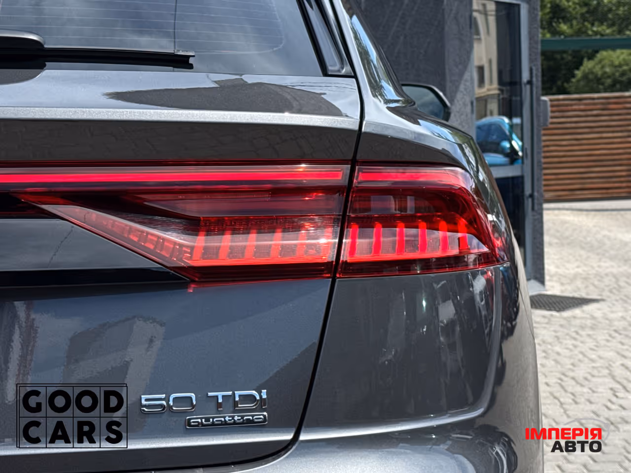 Audi Q8 - фото 11