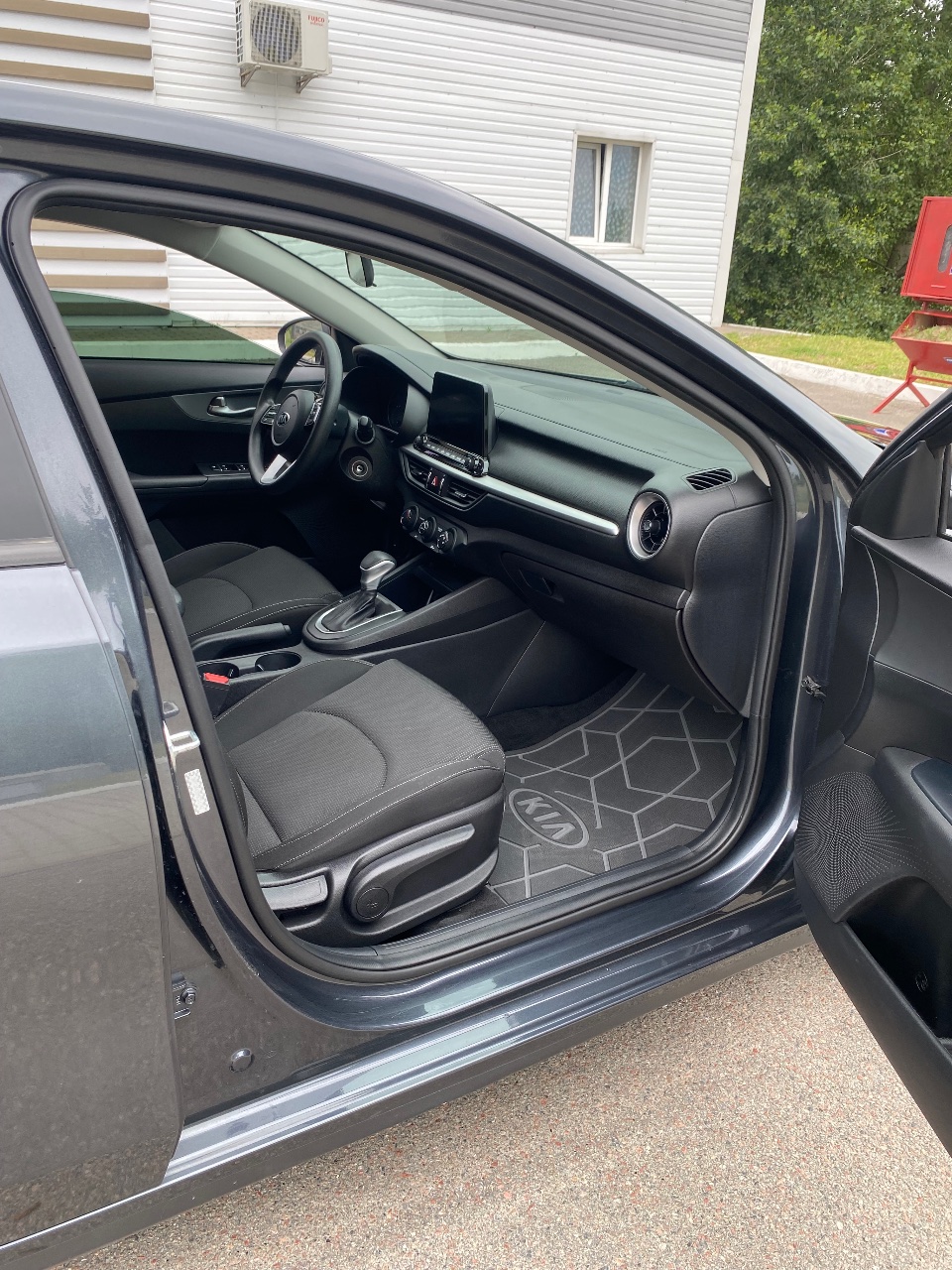 Kia Forte - фото 14