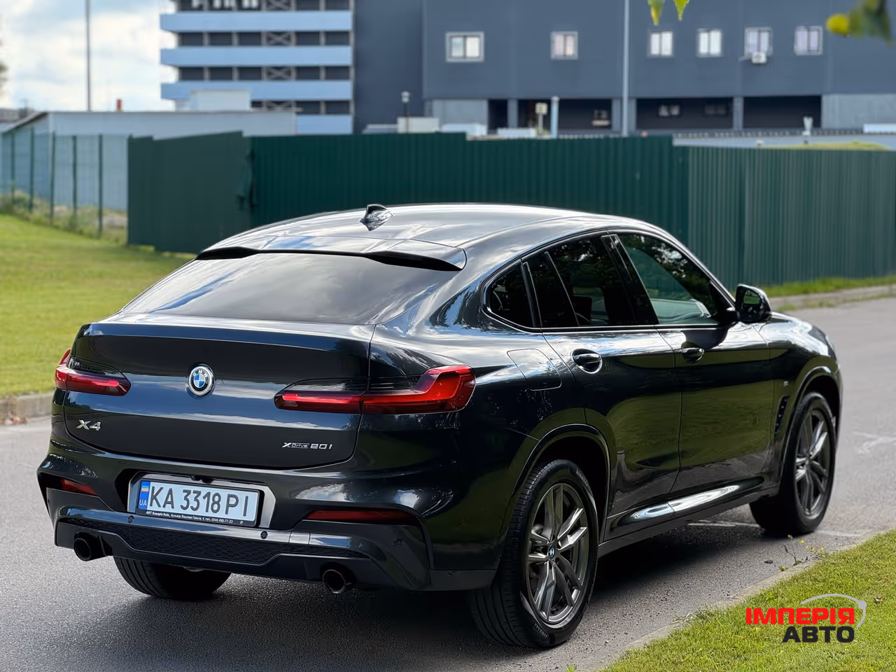 BMW X4 - фото 7