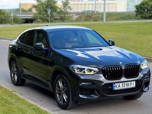 BMW X4 - фото 3