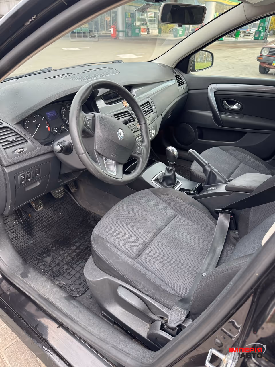 Renault Laguna - фото 6