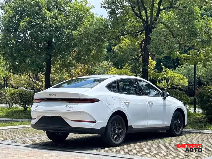 BYD Qin Plus - фото 6