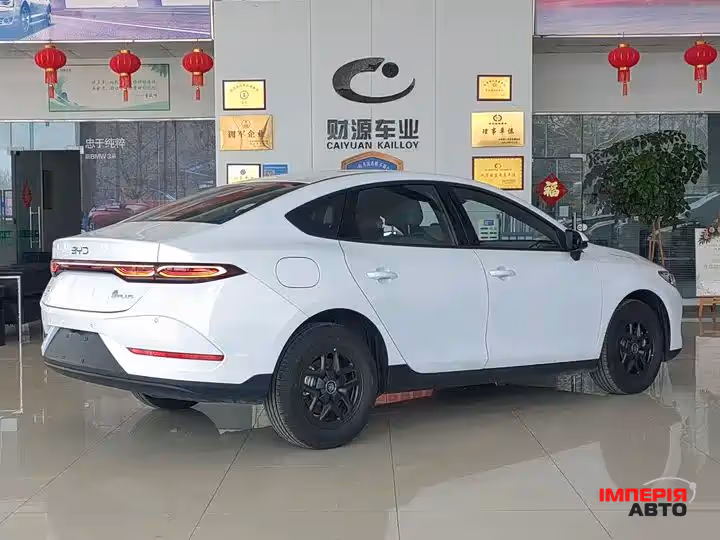 BYD Qin Plus - фото 5