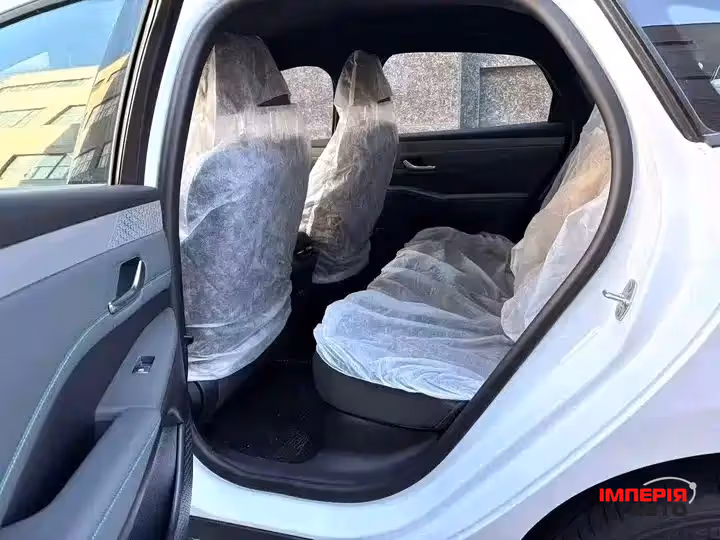 BYD Qin Plus - фото 8