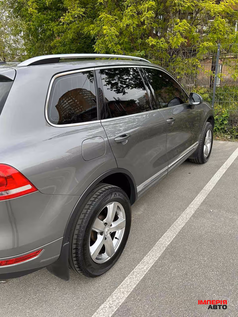 Volkswagen Touareg - фото 3