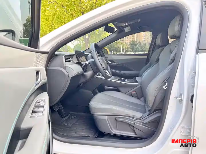 BYD Qin Plus - фото 8