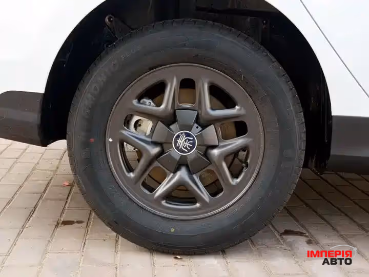 BYD Qin Plus - фото 12