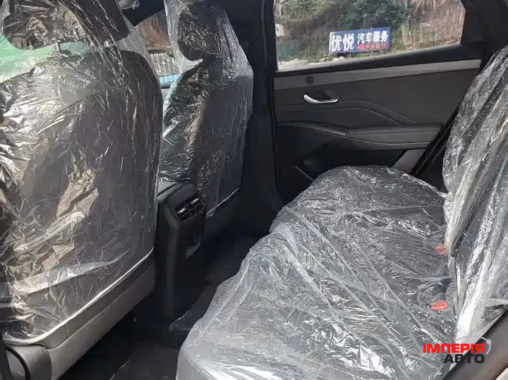 BYD Qin Plus - фото 9