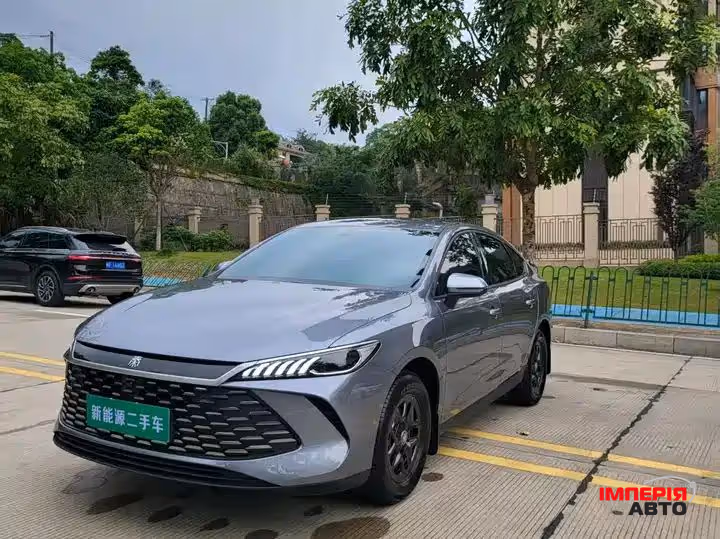 BYD Qin Plus - фото 1