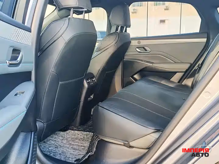 BYD Qin Plus - фото 8