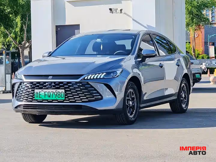 BYD Qin Plus - фото 1