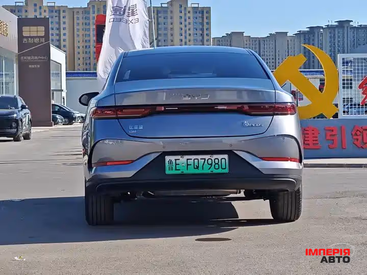 BYD Qin Plus - фото 4