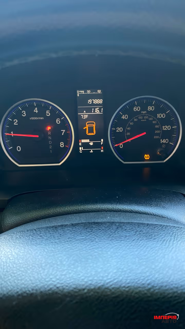 Honda CR-V - фото 12
