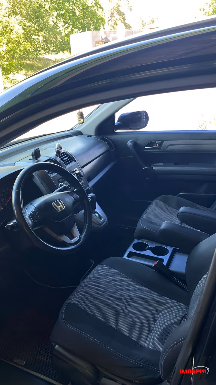 Honda CR-V - фото 13