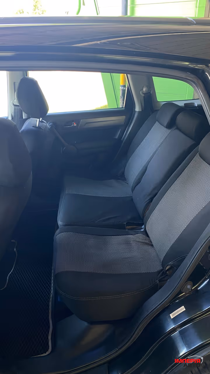 Honda CR-V - фото 15
