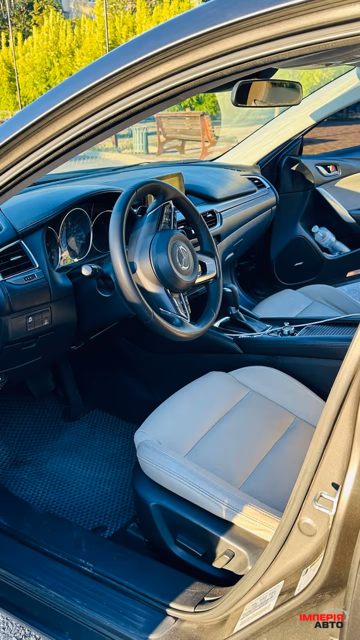 Mazda 6 - фото 5