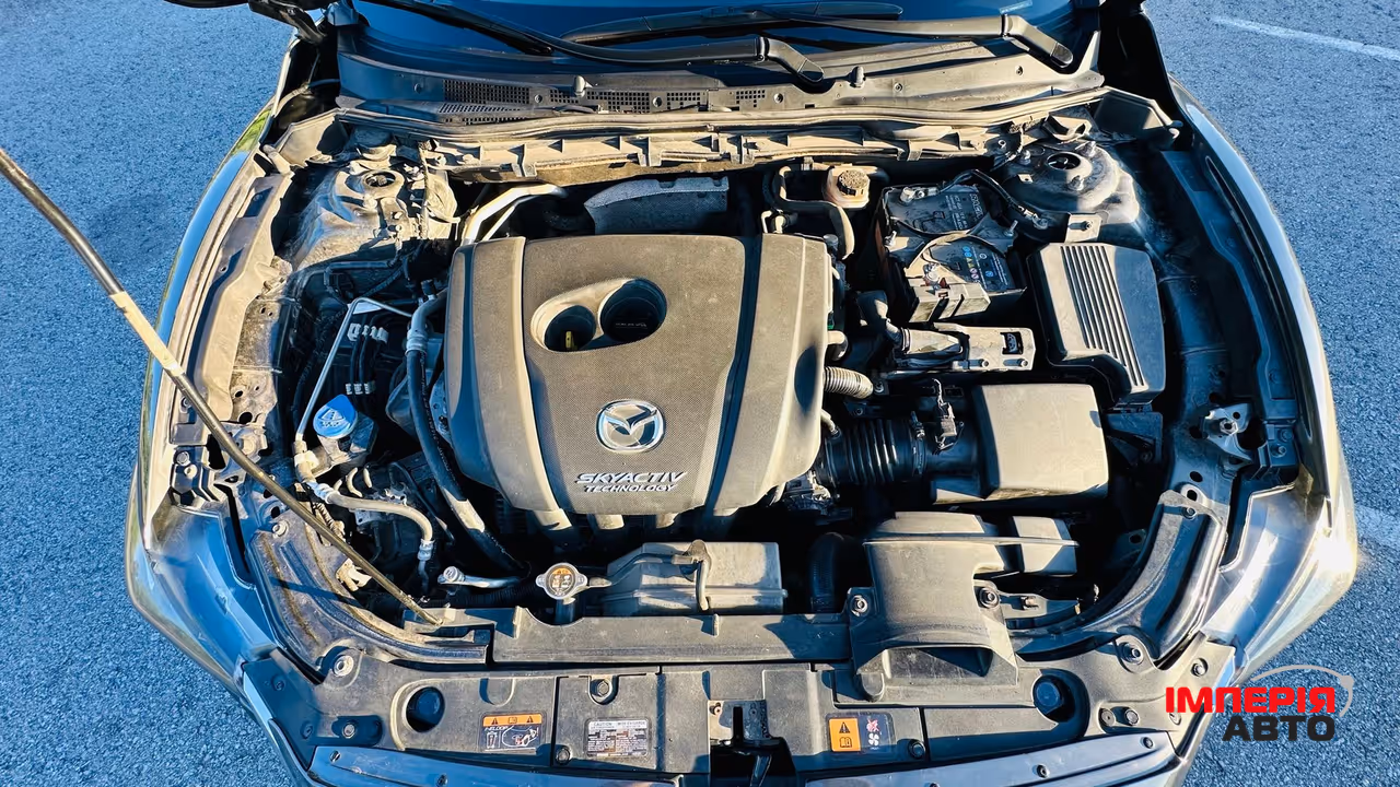 Mazda 6 - фото 10