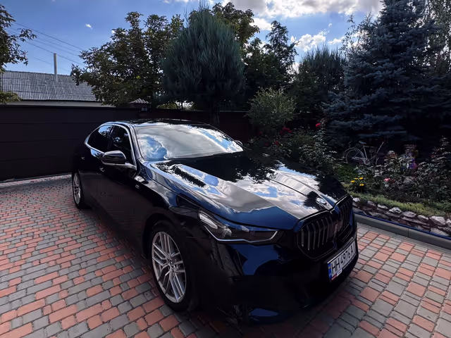 BMW 5 серії - зображення 1