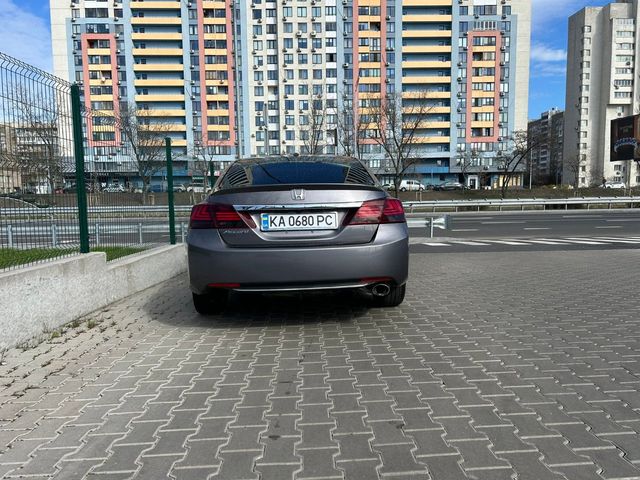 Honda Accord - фото 2