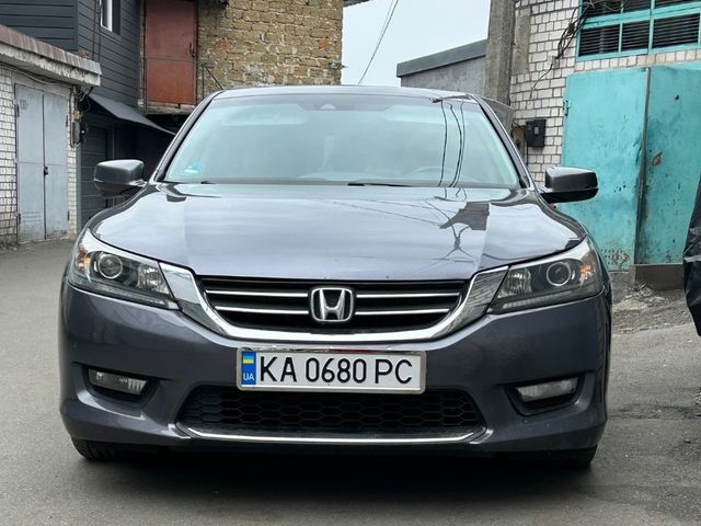 Honda Accord - фото 1