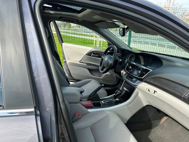 Honda Accord - фото 5