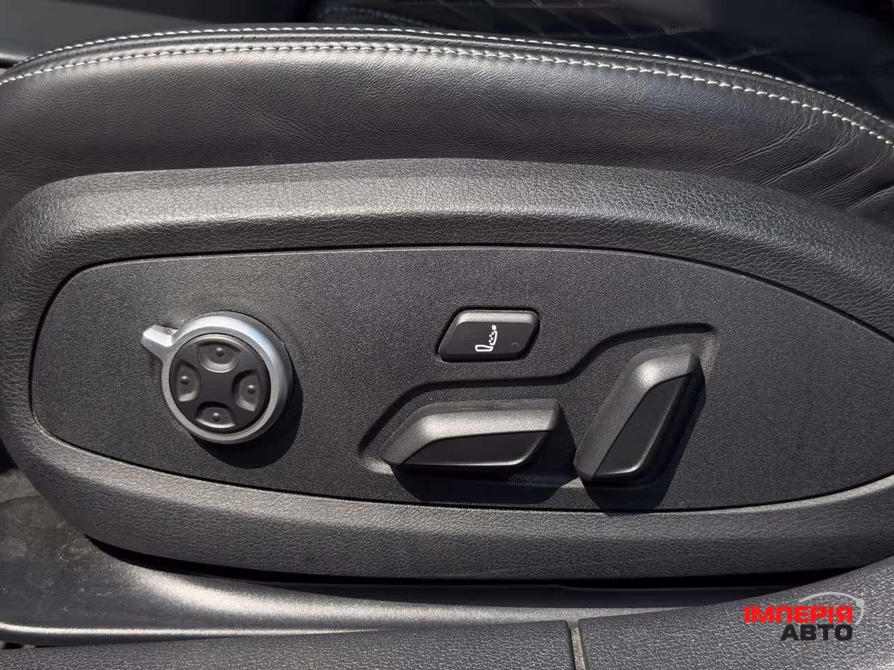 Audi S5 - фото 19