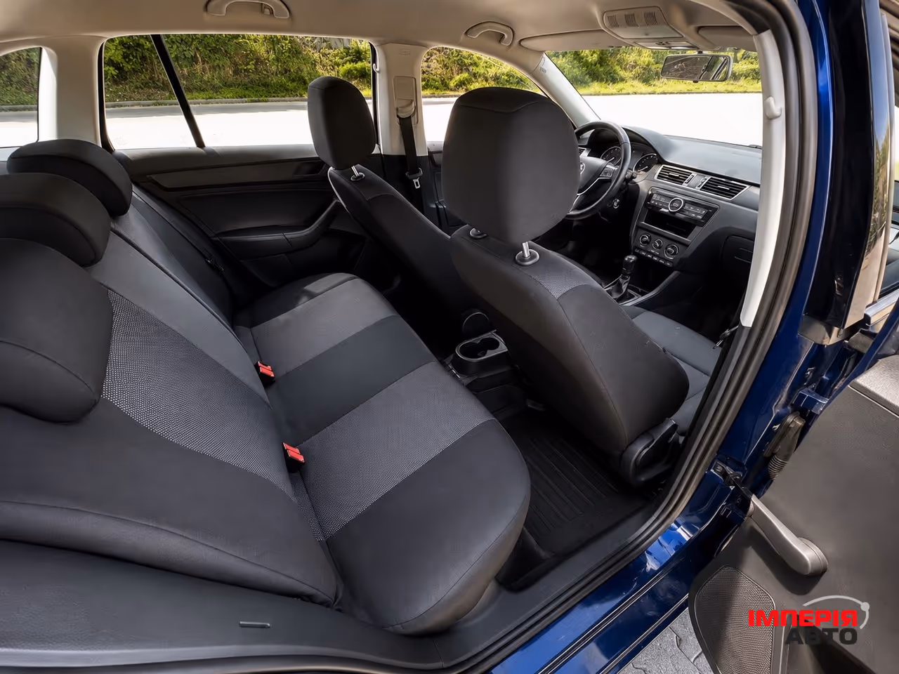 Skoda Rapid - фото 10