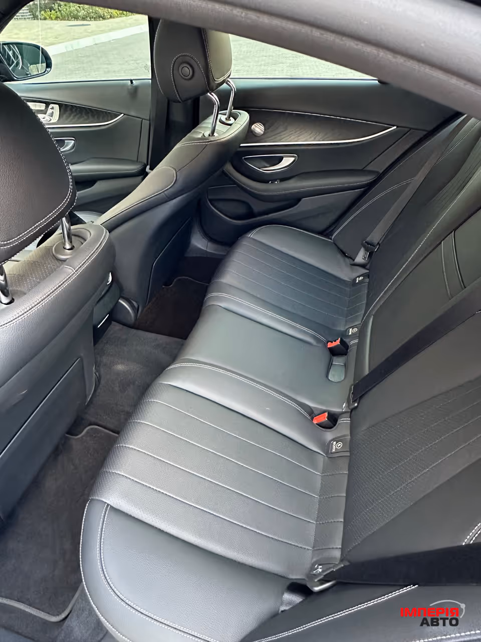 Mercedes-Benz E-Класс - фото 12
