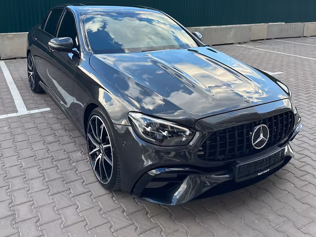Mercedes-Benz E-Класс - зображення 1