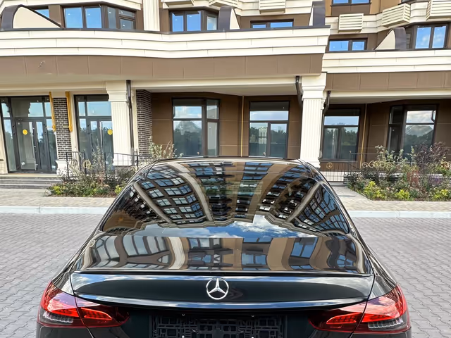 Mercedes-Benz E-Класс - зображення 5