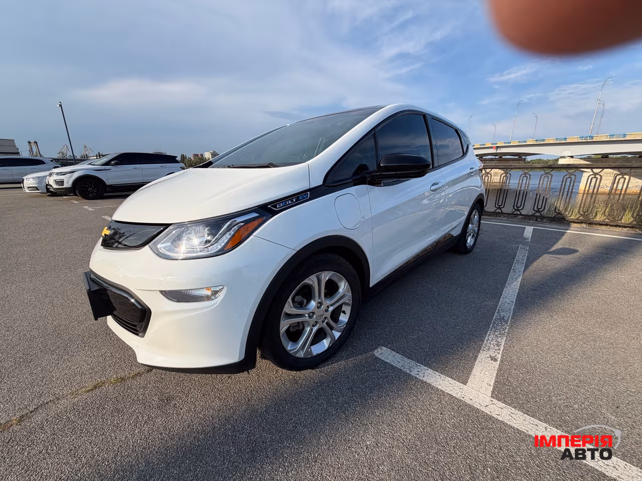 Chevrolet Bolt - фото 9
