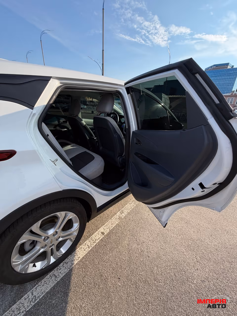 Chevrolet Bolt - фото 15