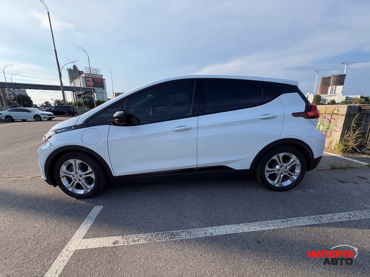 Chevrolet Bolt - фото 8