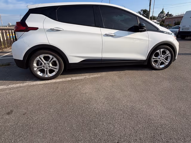 Chevrolet Bolt - зображення 2