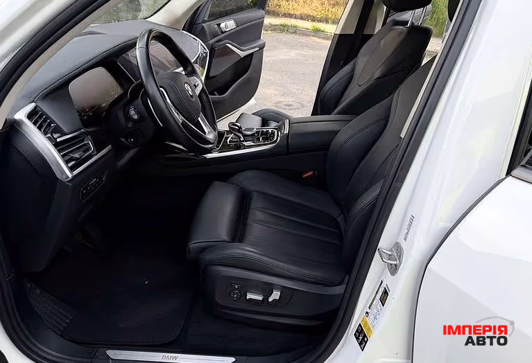 BMW X7 - фото 10