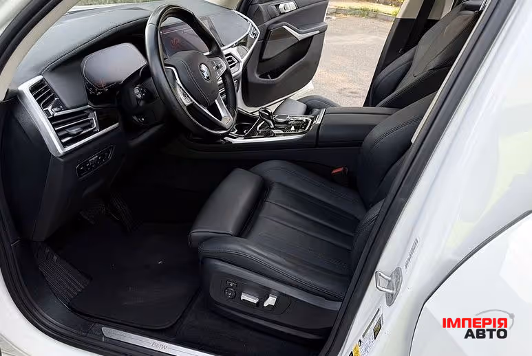 BMW X7 - фото 13