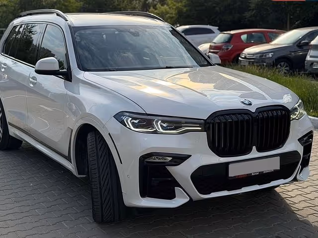 BMW X7 - фото 4