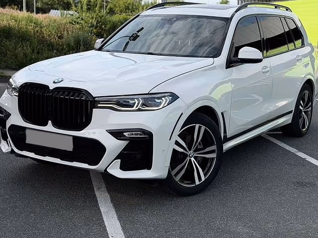 BMW X7 - фото 5