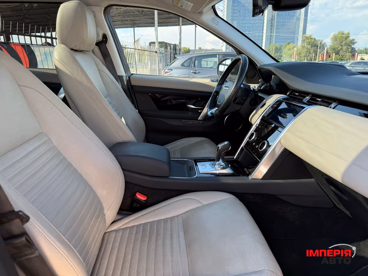 Land Rover Discovery Sport - фото 7
