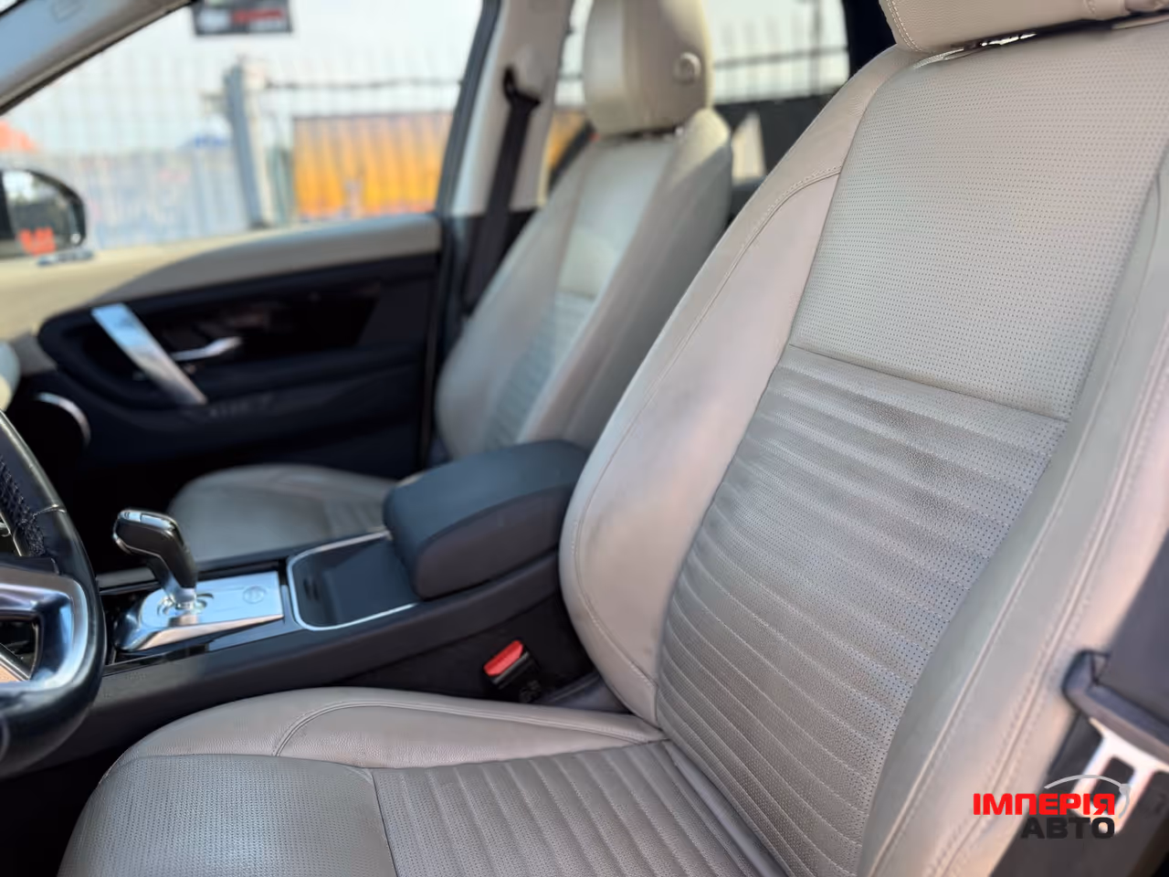Land Rover Discovery Sport - фото 9