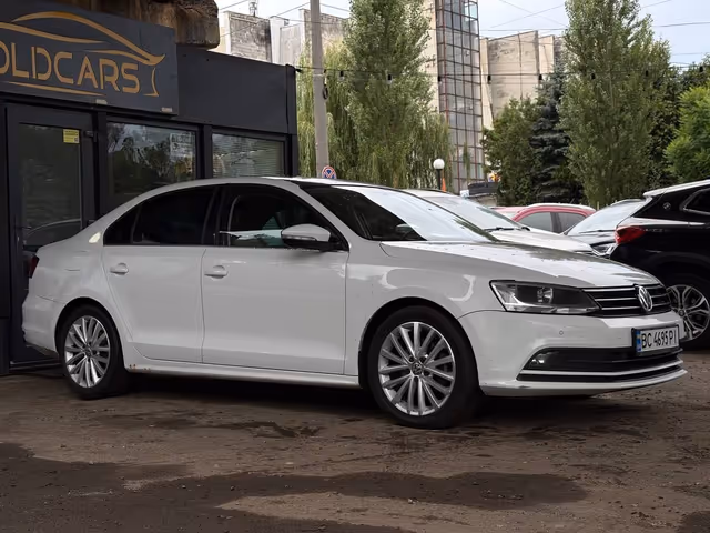 Volkswagen Jetta - зображення 2