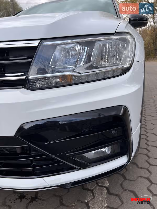 Volkswagen Tiguan - фото 17