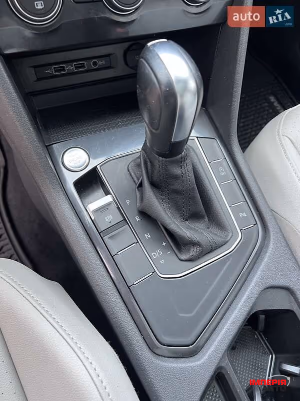 Volkswagen Tiguan - фото 23