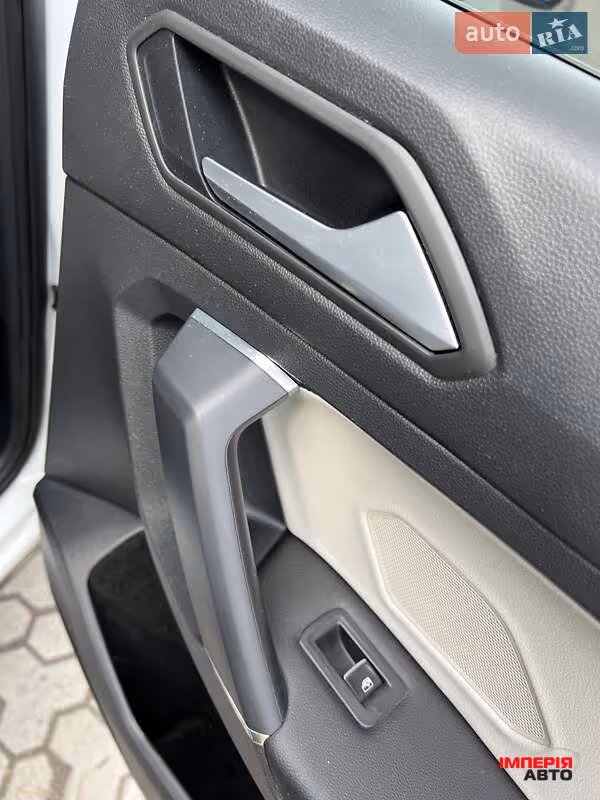 Volkswagen Tiguan - фото 44
