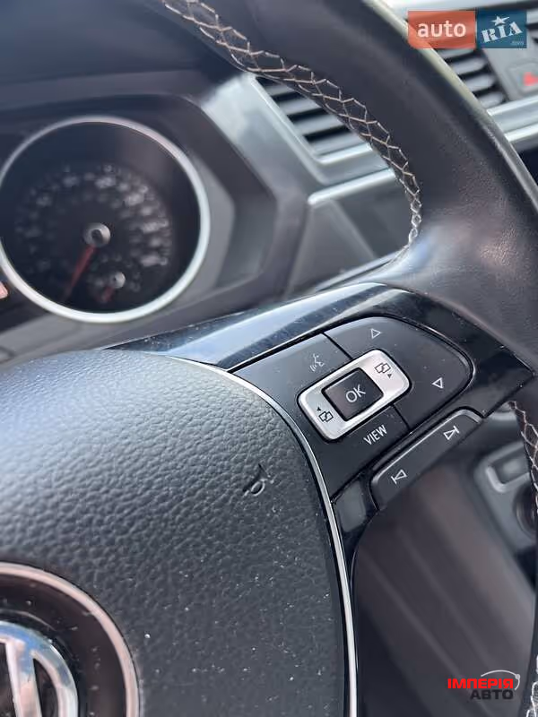 Volkswagen Tiguan - фото 21
