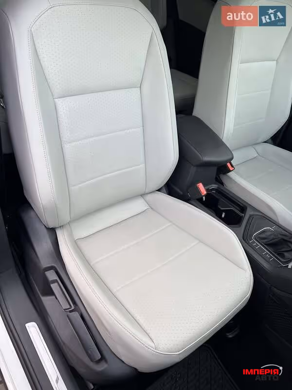 Volkswagen Tiguan - фото 40