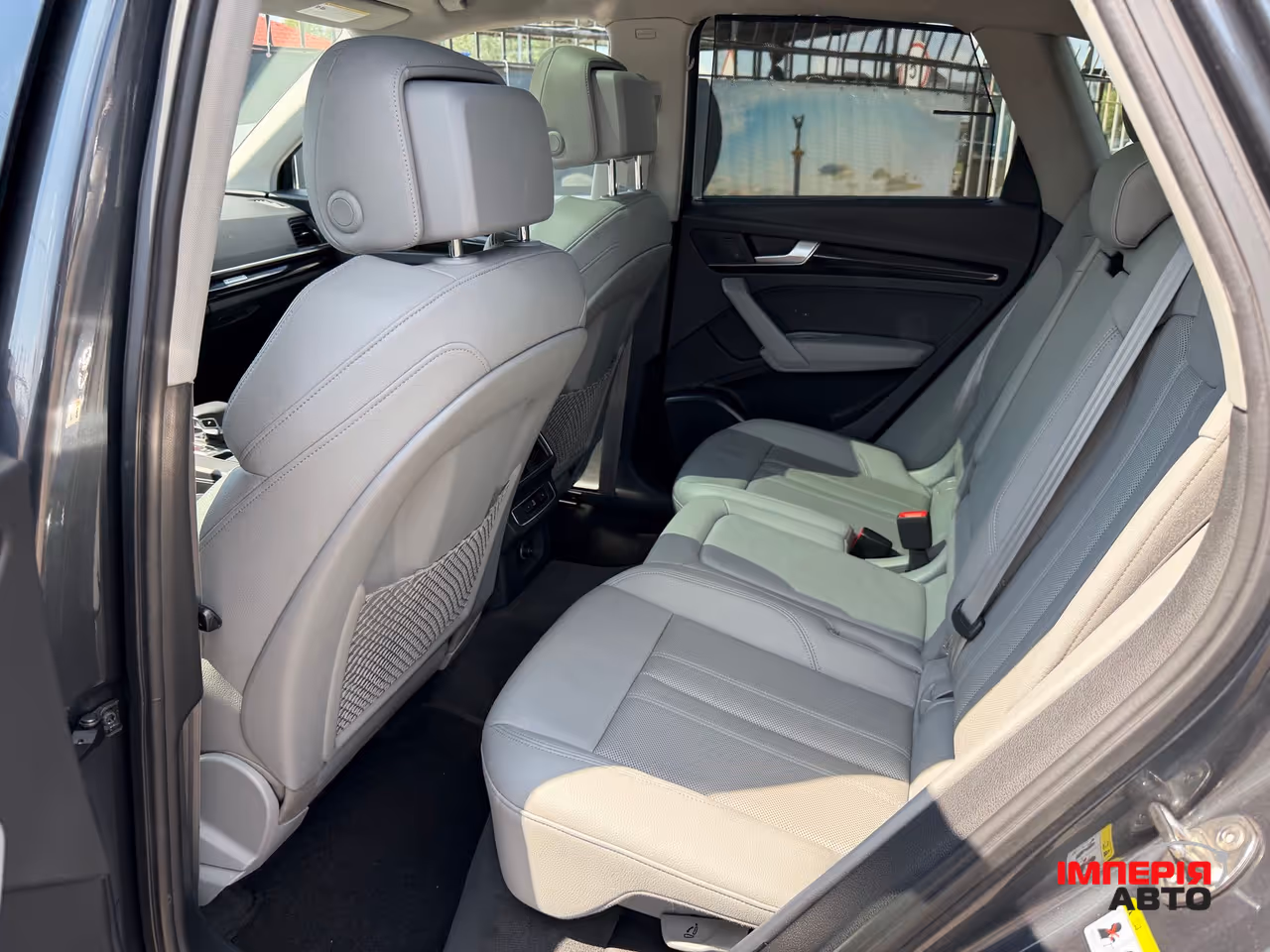 Audi Q5 - фото 19