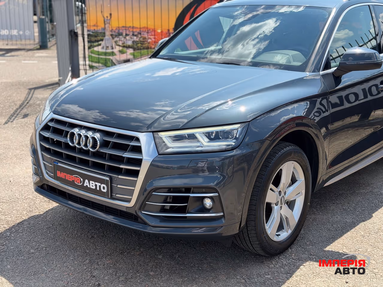 Audi Q5 - фото 3