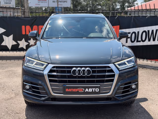Audi Q5 - фото 4